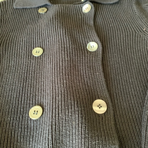 Sweaters - Picture 2 of 3